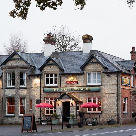The Three Horseshoes East Worldham Alton  Eksteriør billede